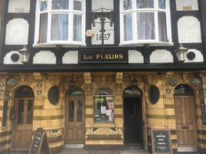 Les Fleurs Accommodation